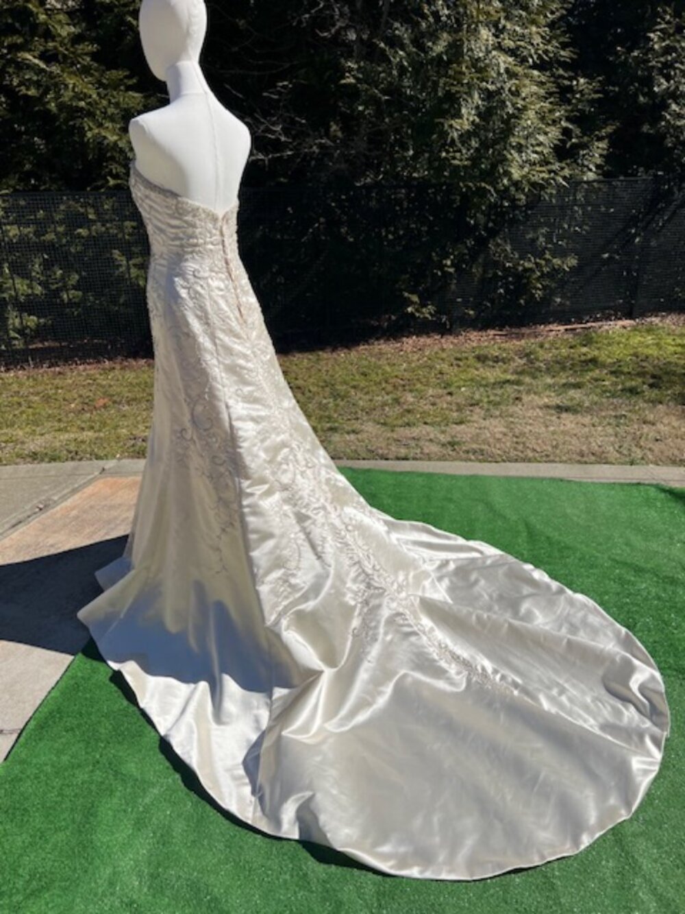 NWT Maggio Sotterio Strapless Satin Gown – Champagne & Pewter – Size 10 - Picture 13 of 16